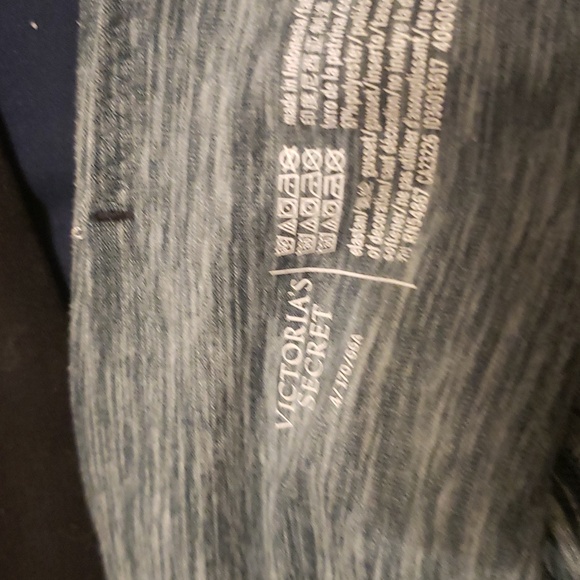Victoria's Secret leggings - Picture 6 of 9